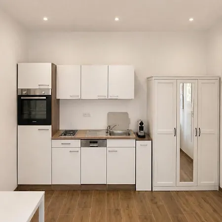 Appartement Bk -- 1-zimmer Innenstadt