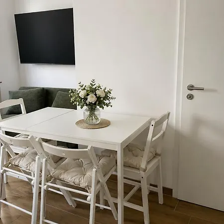 Bk -- 1-zimmer Innenstadt *